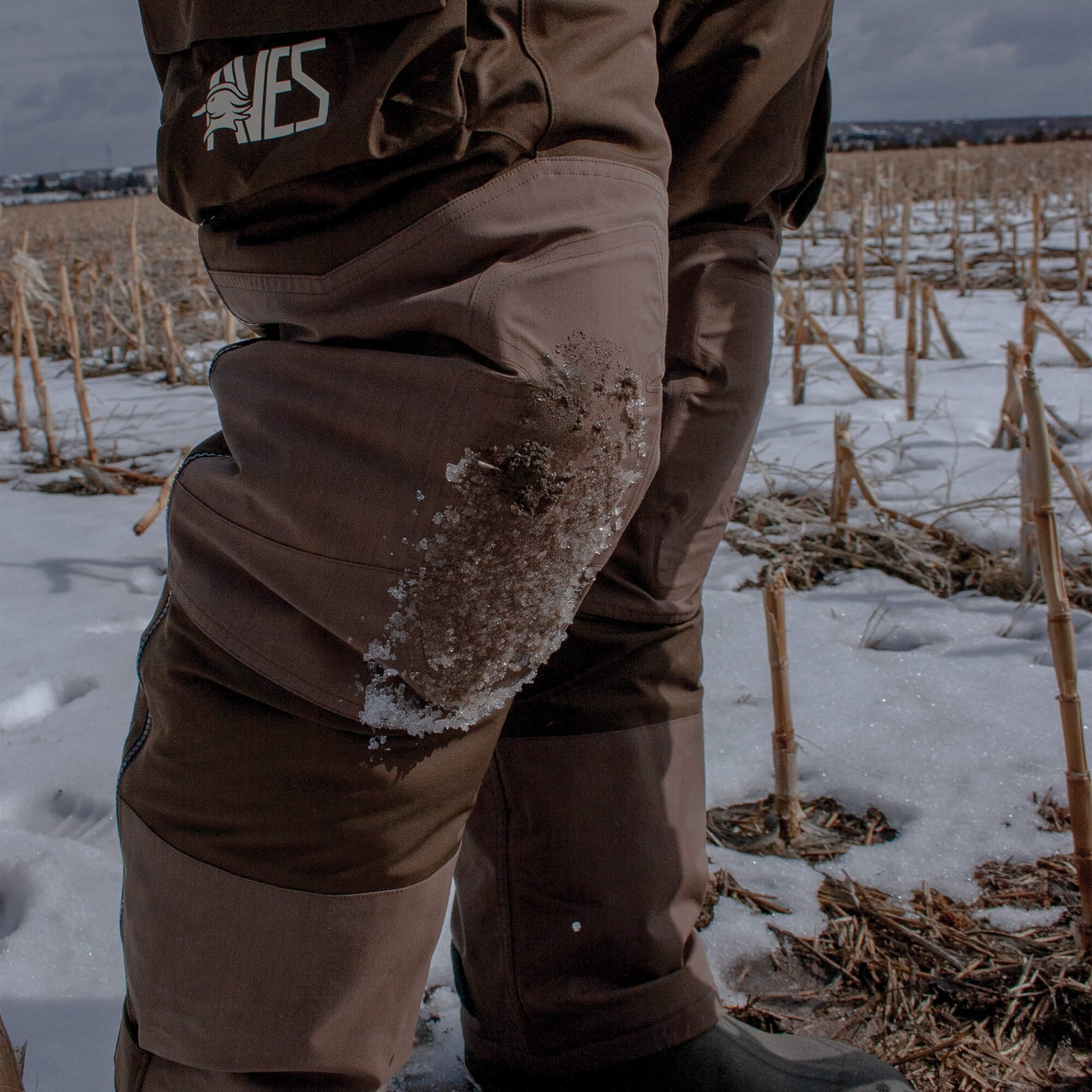 AVES Bering Bibs solid brown best duck hunting  cold weather waterproof insulated bibs reinforced knee pads