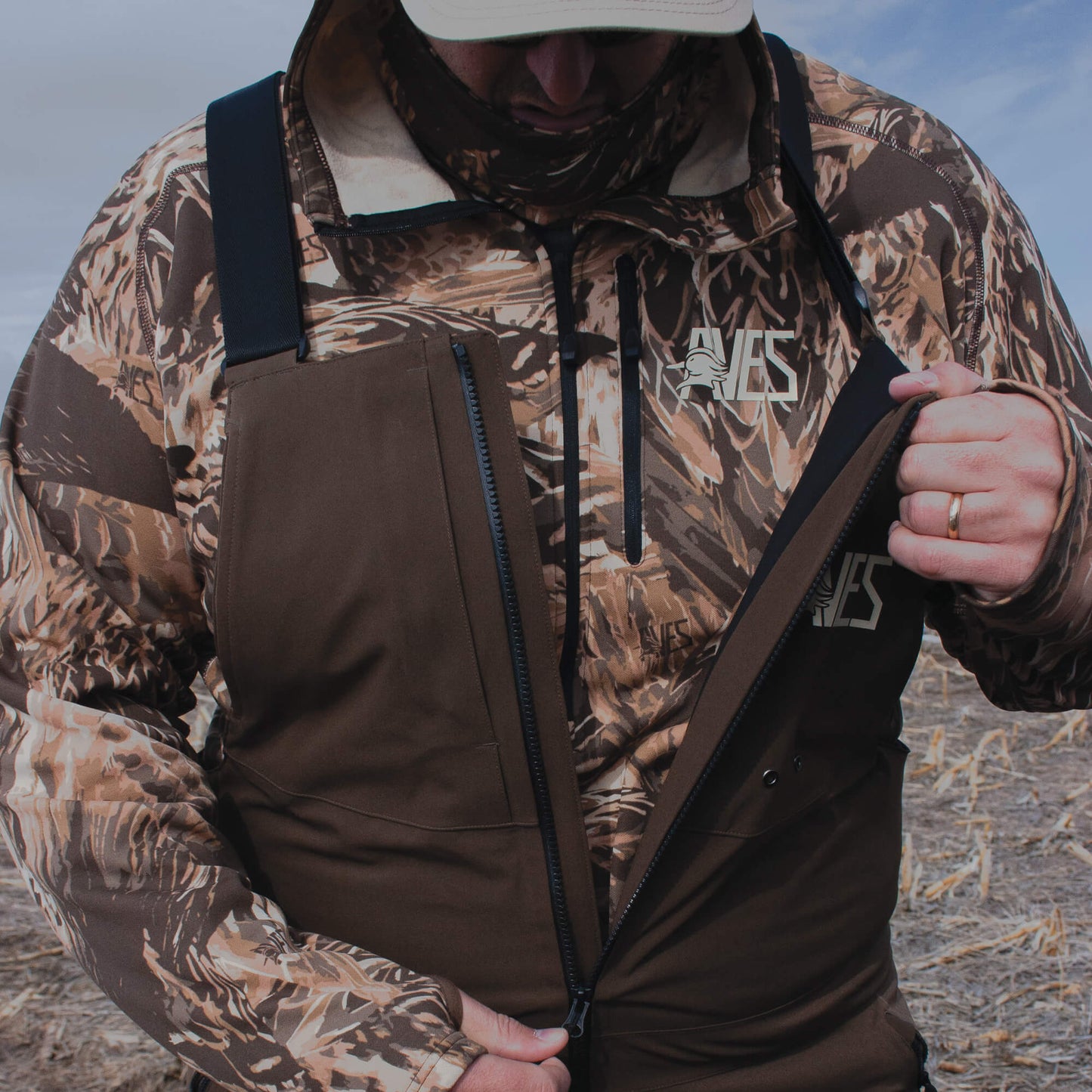 AVES Bering Bibs solid brown 5-star duck hunting cold weather waterproof insulated bibs front zipper