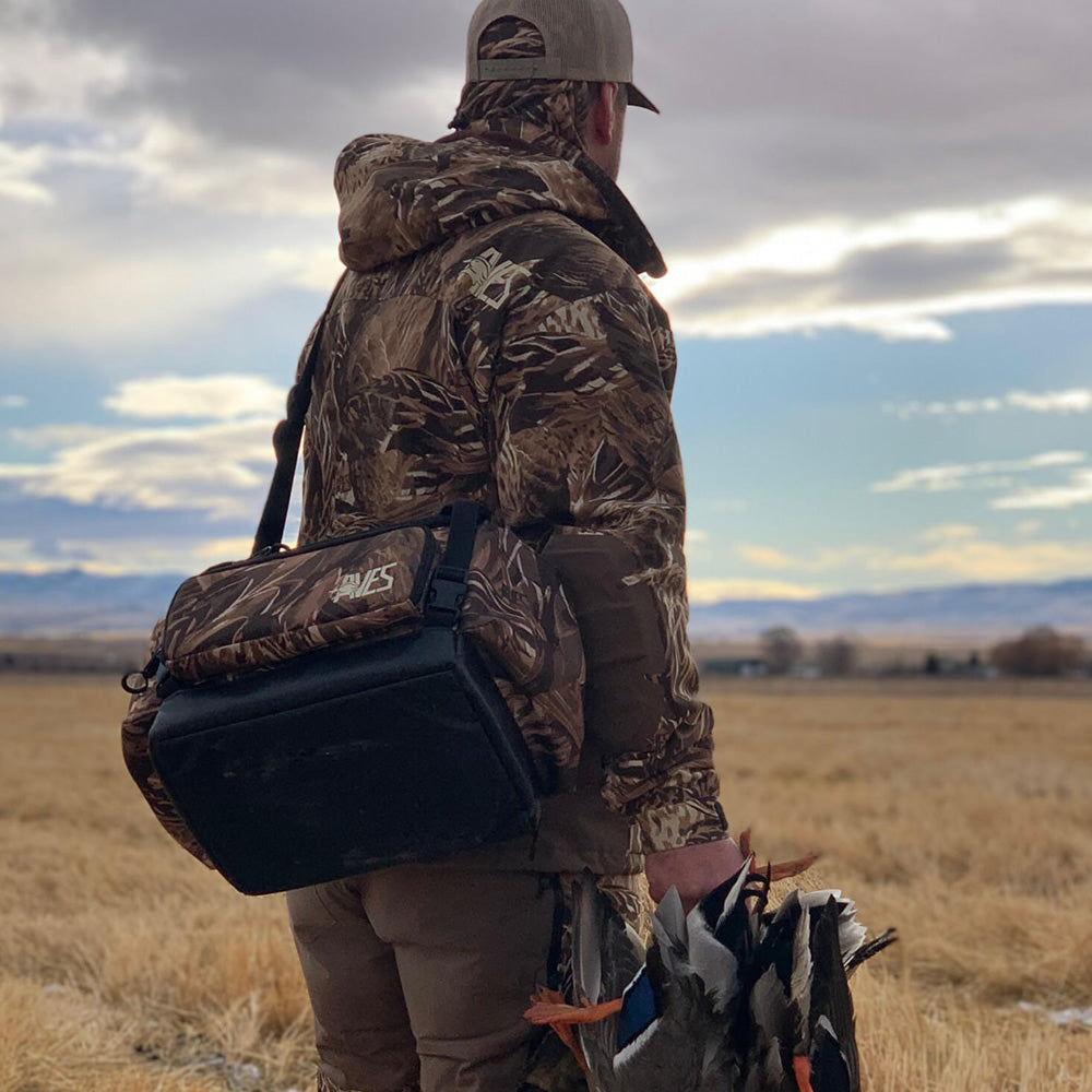 AVES Hybrid Elite Blind Bag refuge camo most versatile waterfowl hunting waterproof bottom 16 liter blind bag with shell loops lightweight