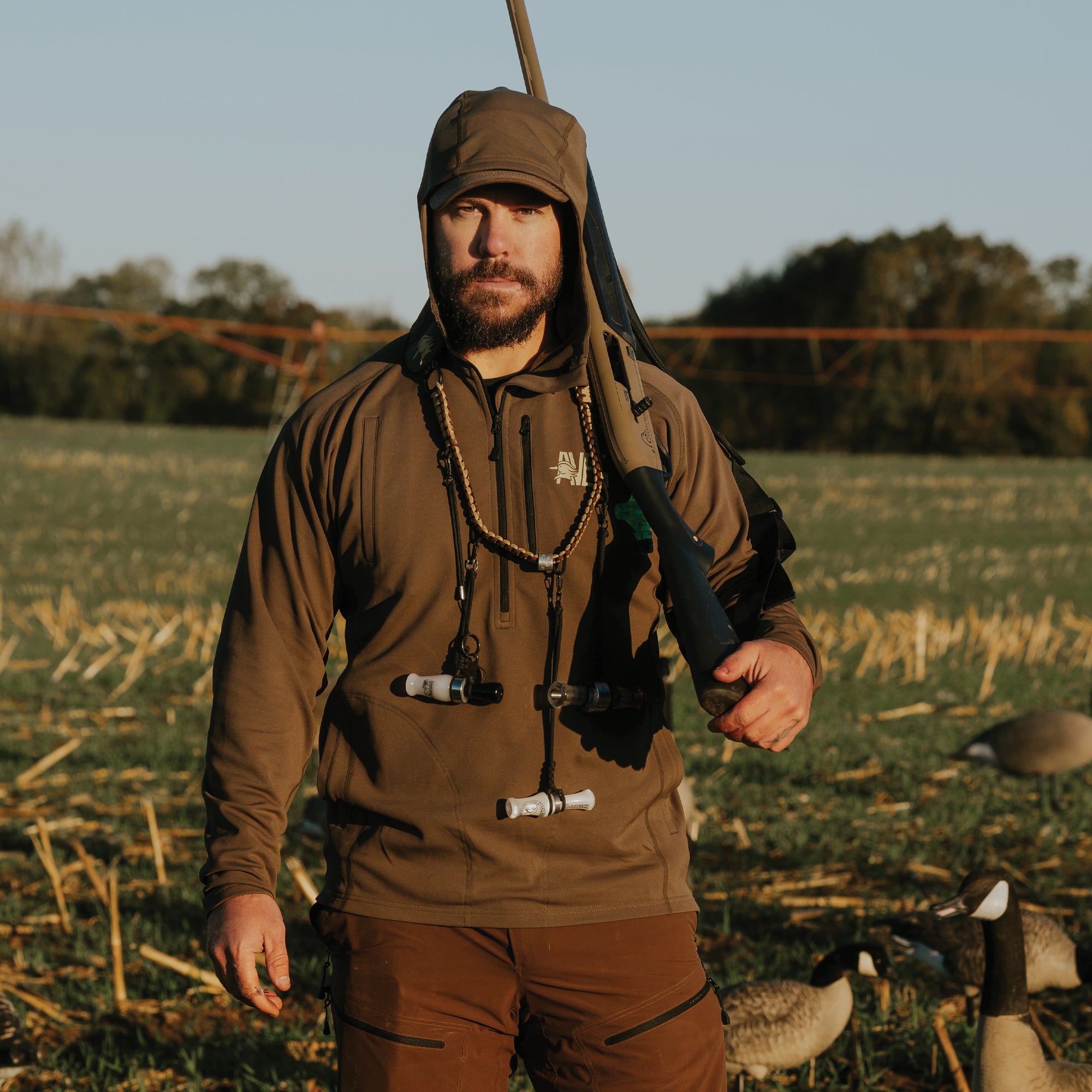 Aves midway 203 hoodie brown 5-star goose hunting light weight all way stretch early season 
