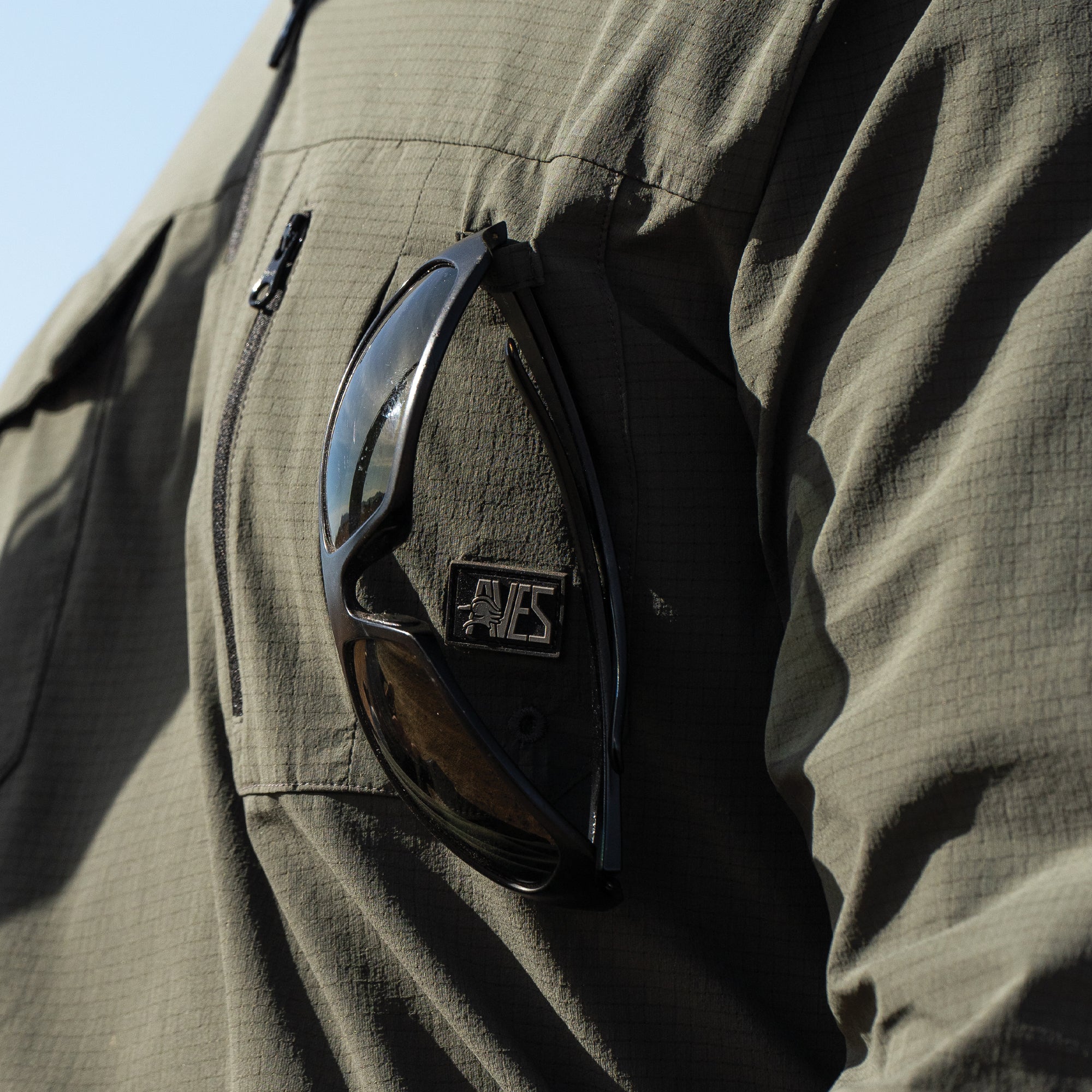 AVES Dot.Air Long Sleeve Hoodie Olive Green best hunting gear lightweight 360 degree breathability sunglasses holder 