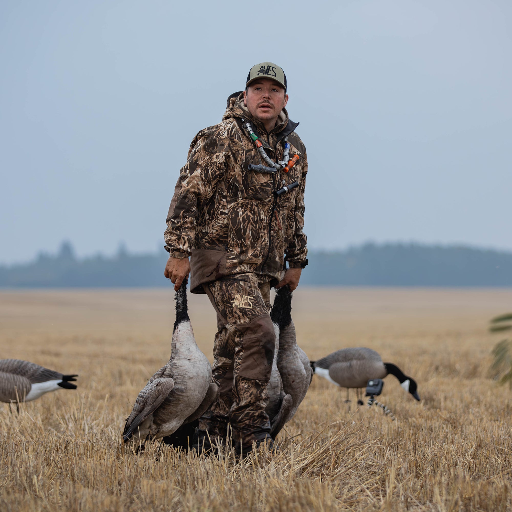 AVES drifter jacket camo top-rated goose hunting  mid-weight 4-way stretch outer layer jacket / coat field work